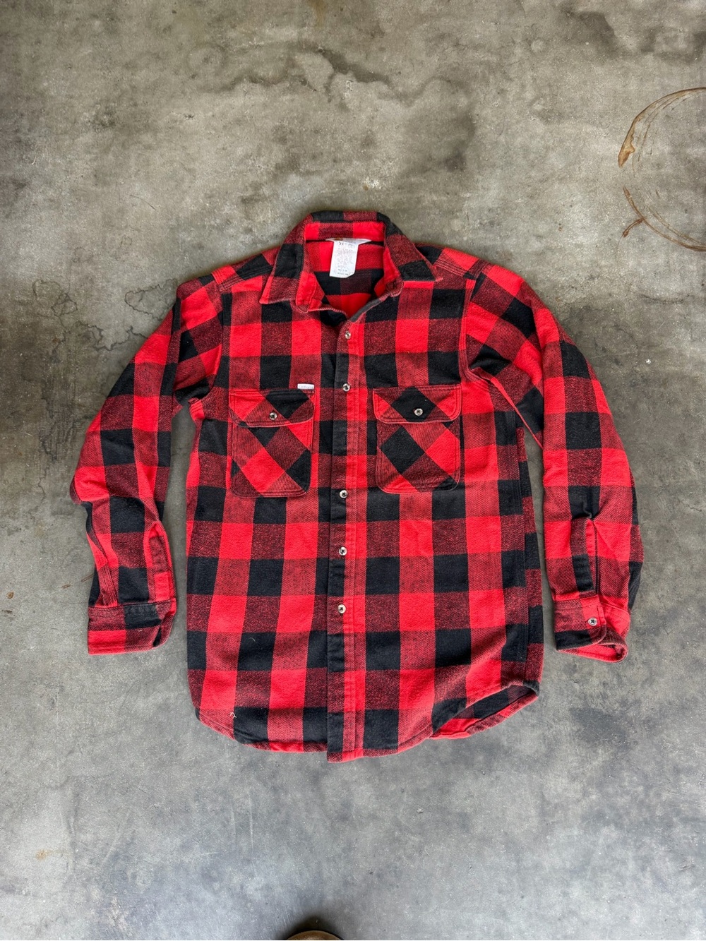 Vintage Carhartt Flannel Shirt Men's M Red Plaid Heavyweight Cotton USA Made